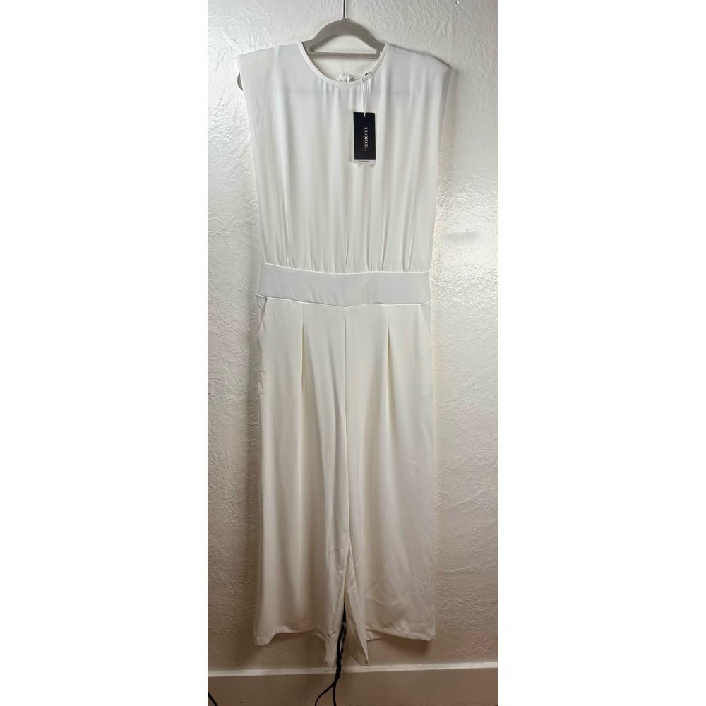NEW Wide Leg Jumpsuit Womens XL White Pleated Bridal Shower Rehearsal Wedding